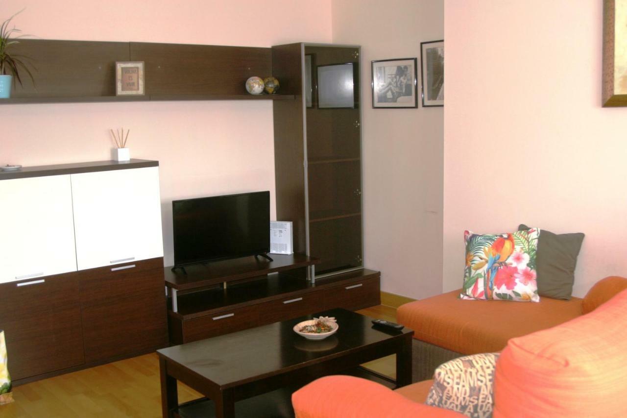 Apartamento Malaga Centro Y Playa-Parking Exterior photo